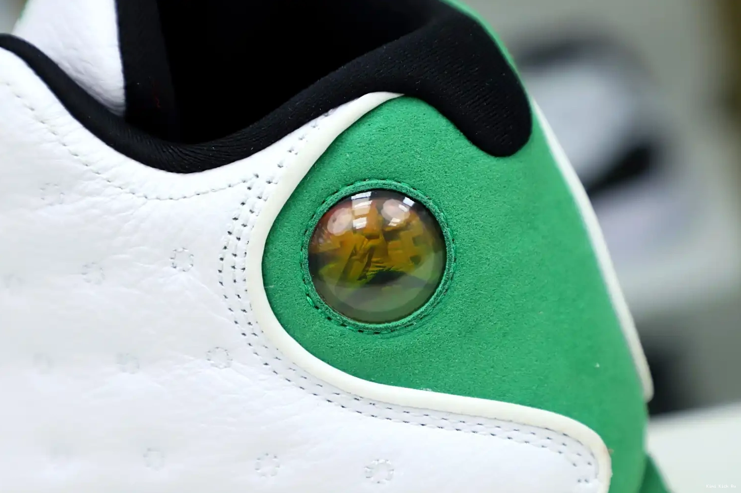 Kimikick JORDAN “LUCKY 13 GREEN” DB6537-113 AIR 0717
